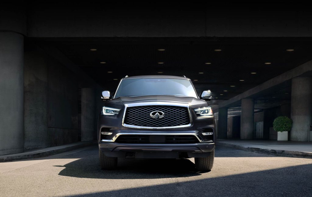 2023 Infiniti QX80 front