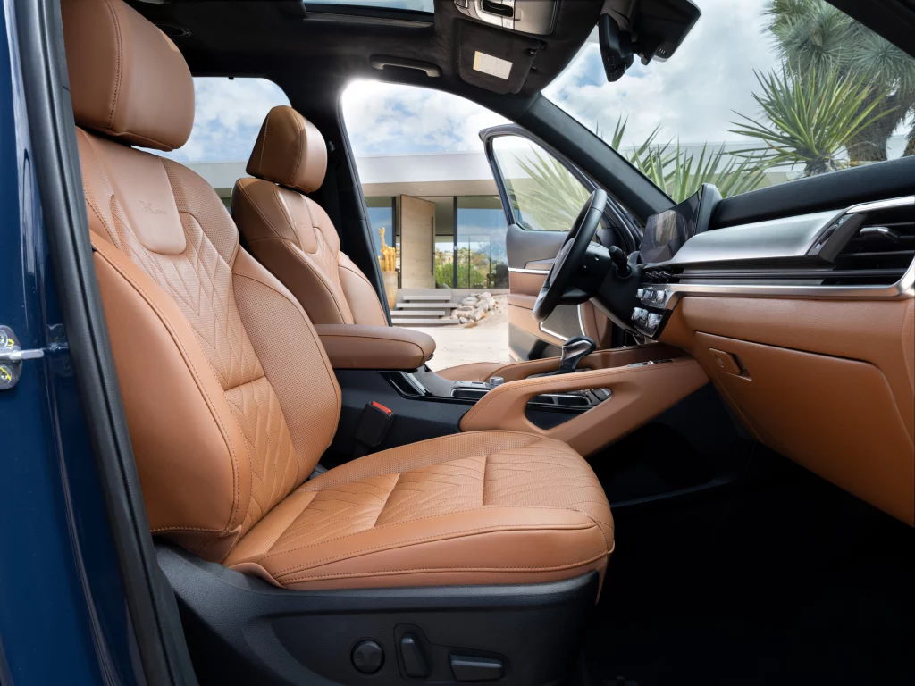 2023 Kia Telluride interior